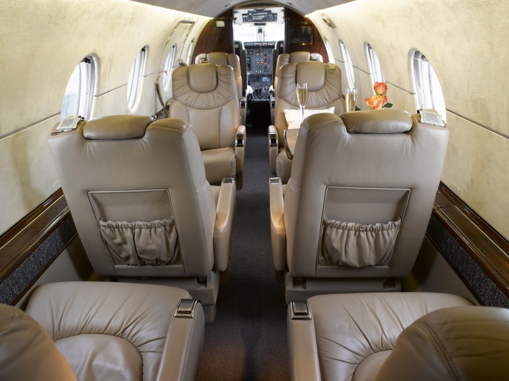Hawker 400XP Private Jet Interior, Speed, Range PRIVAIRA
